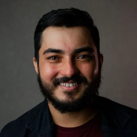 Ethan R.
